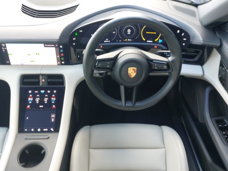 Used Porsche Taycan 2020 for sale - 76532928: Photo 7