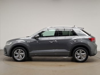 Used Volkswagen T-Roc 2023 for sale - 78225526: Photo