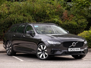 Used Volvo V90 2025 for sale - 79492549: Photo