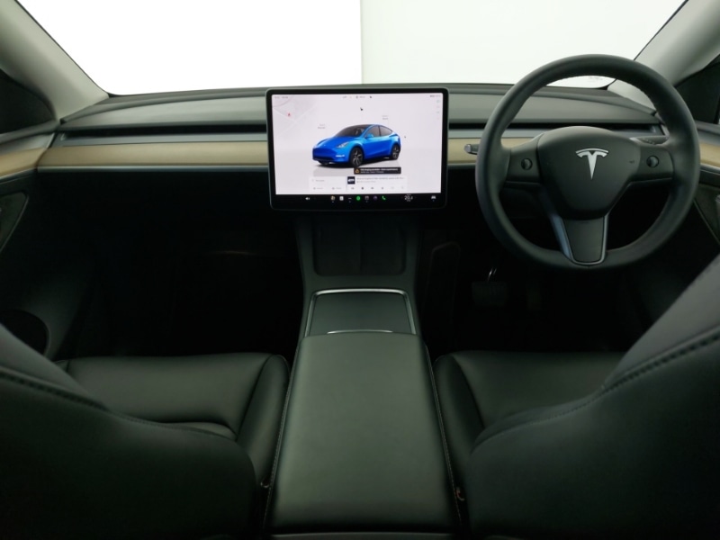 Used Tesla Model Y 2022 for sale - 77933848: Photo 2