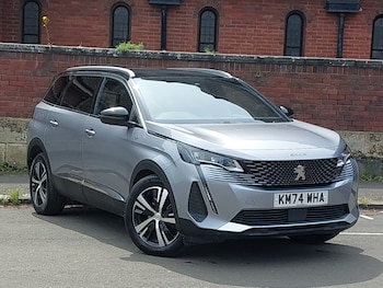 Peugeot - 5008