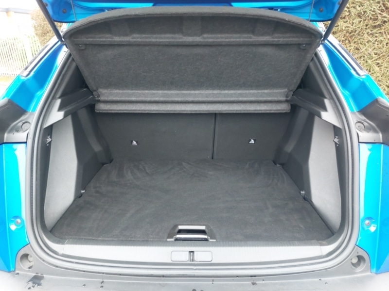 Used Peugeot 2008 2022 for sale - 77912609: Photo 8