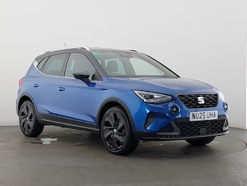Used SEAT Arona 2025 for sale - 79432355: Photo
