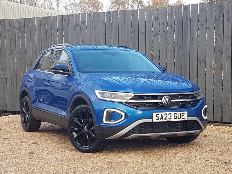 Used Volkswagen T-Roc 2023 for sale - 76532690: Photo 1