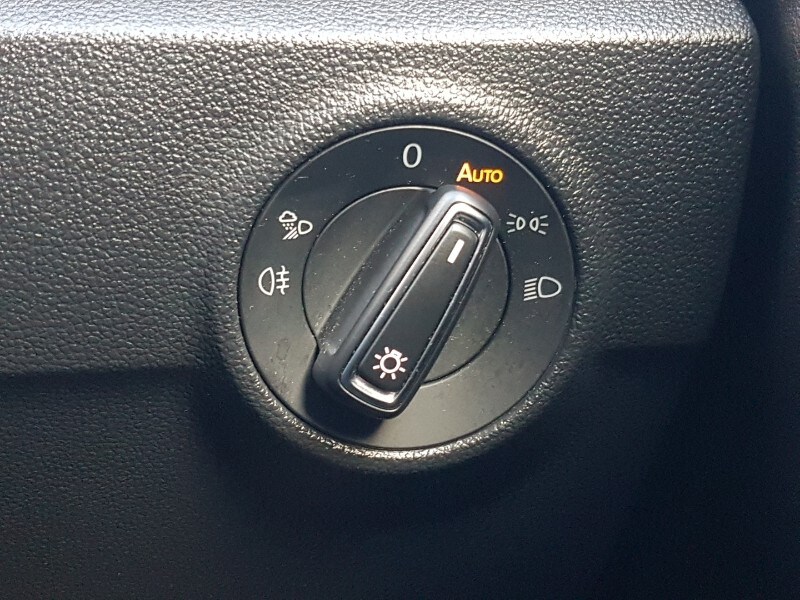 Used Volkswagen T-Roc 2023 for sale - 76532690: Photo 11