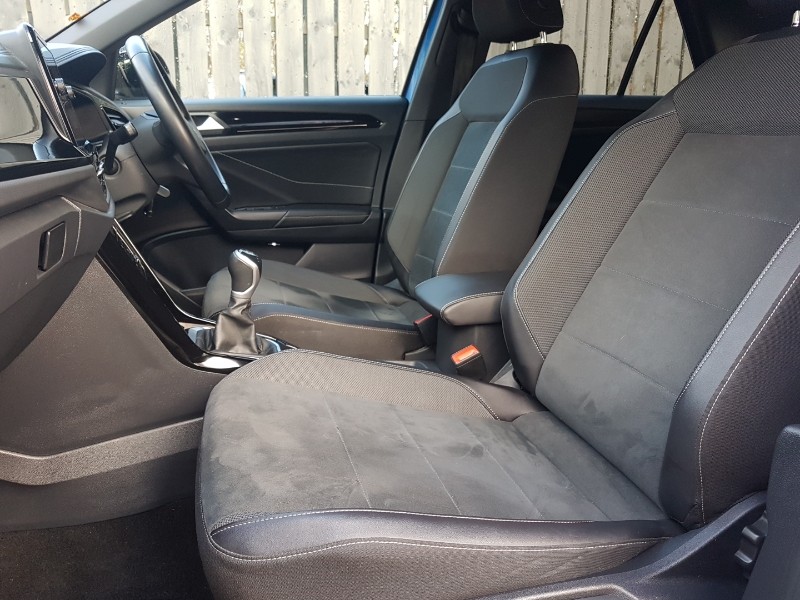 Used Volkswagen T-Roc 2023 for sale - 76532690: Photo 5