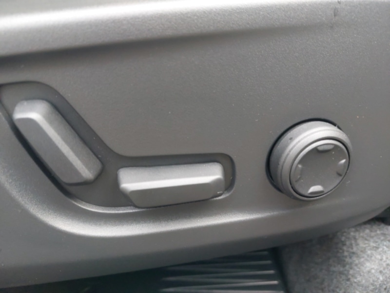 Used Volvo XC40 2025 for sale - 77624145: Photo 12