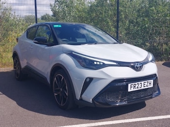 Used Toyota C-HR 2023 for sale - 79092115: Photo