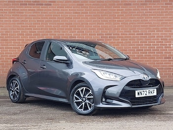 Used Toyota Yaris 2022 for sale - 77894314: Photo