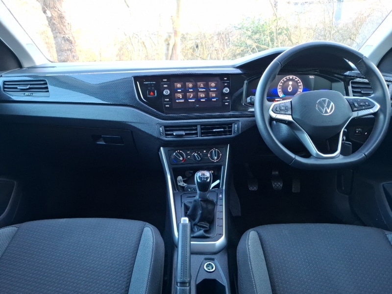 Used Volkswagen Polo 2024 for sale - 77949093: Photo 2