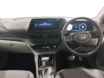 Used Hyundai BAYON 2024 for sale - 76160204: Photo 2