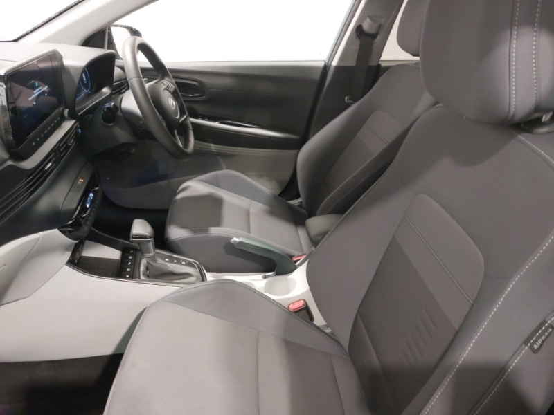 Used Hyundai BAYON 2024 for sale - 76160204: Photo 5