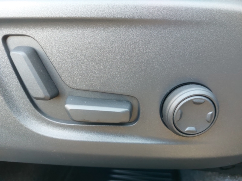 Used Volvo XC40 2025 for sale - 77695260: Photo 12