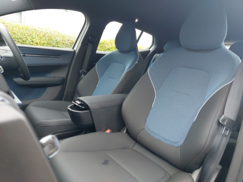 Used Volvo EX30 2025 for sale - 76378745: Photo 5