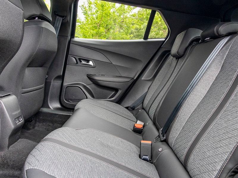 Used Peugeot 2008 2025 for sale - 76502553: Photo 6