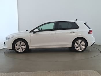 Used Volkswagen Golf 2026 for sale - 79641617: Photo