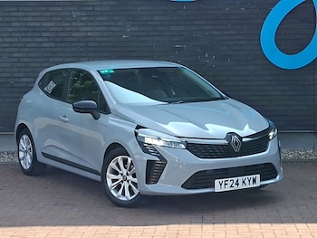 Used Renault Clio 2024 for sale - 79242715: Photo