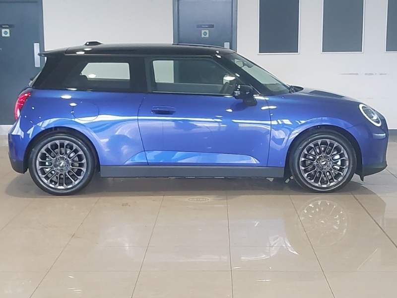 Used MINI Cooper 2025 for sale - 77025014: Photo 2