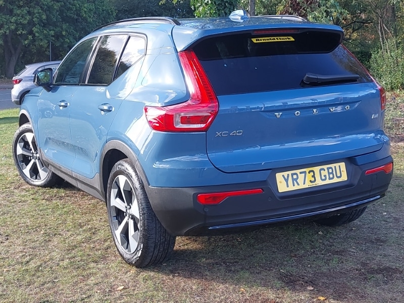 Used Volvo XC40 2023 for sale - 77485403: Photo 3