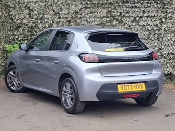 Used Peugeot 208 2022 for sale - 79105605: Photo