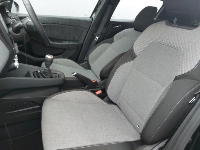 Used Renault Clio 2024 for sale - 78013983: Photo 5