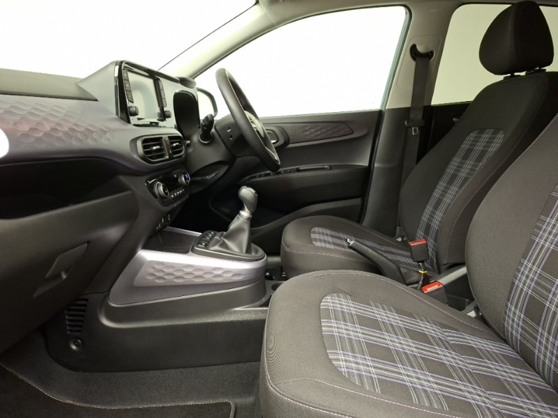 Used Hyundai i10 2023 for sale - 77956115: Photo 5