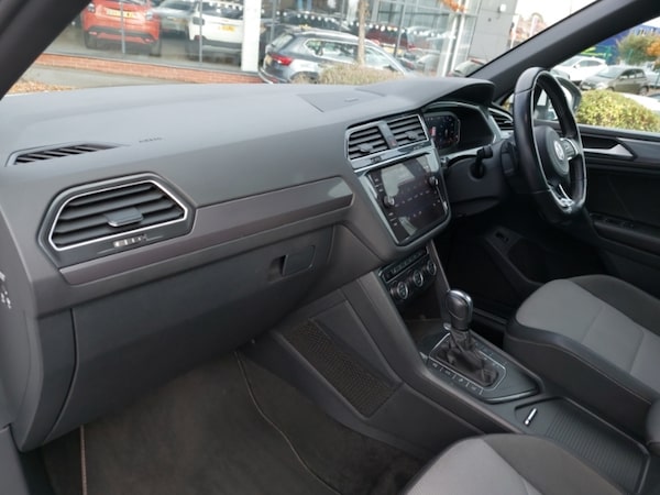 Used Volkswagen Tiguan 2020 for sale - 76233127: Photo 5