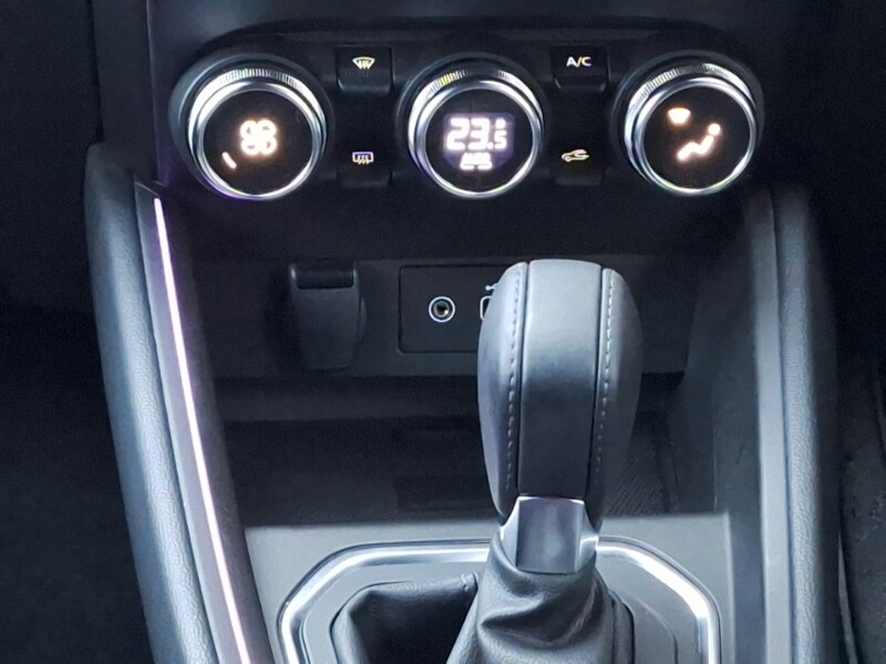 Used Renault Clio 2024 for sale - 77731977: Photo 11