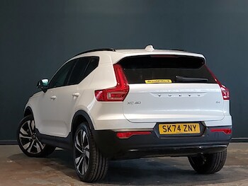 Used Volvo XC40 2024 for sale - 76347763: Photo