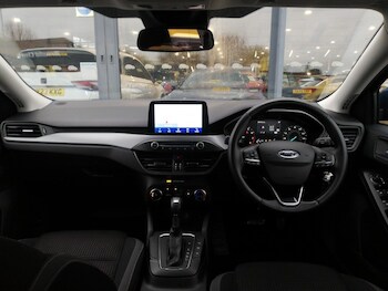 Used Ford Focus 2022 for sale - 77325917: Photo