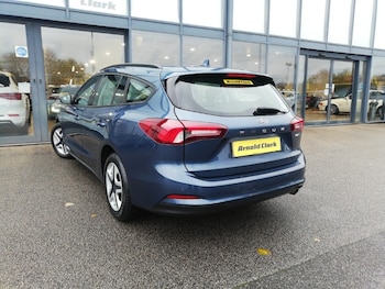 Used Ford Focus 2022 for sale - 77325917: Photo