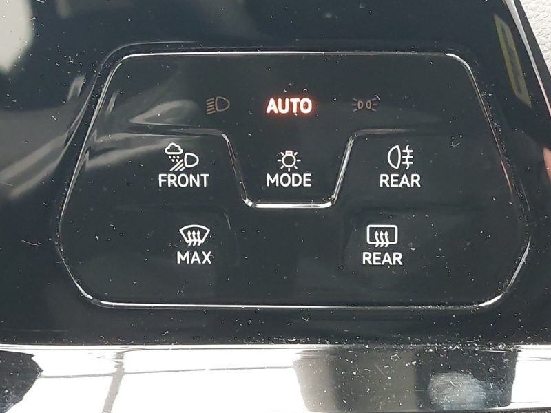 Used Volkswagen Golf 2024 for sale - 76435433: Photo 12