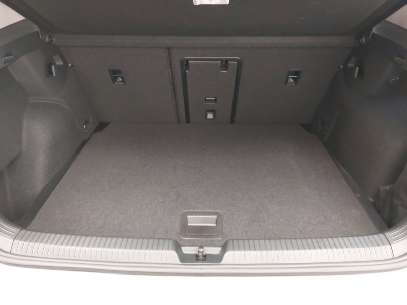 Used Volkswagen Golf 2024 for sale - 76435433: Photo 8