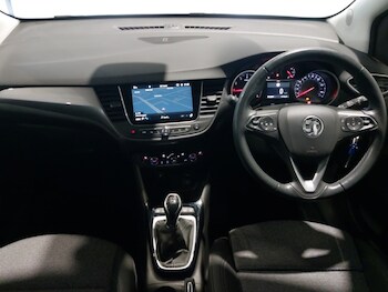 Used Vauxhall Crossland 2021 for sale - 76171881: Photo 2