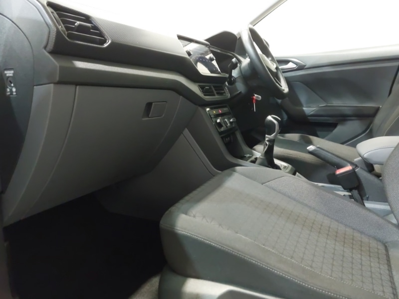 Used Volkswagen T-Cross 2020 for sale - 76881374: Photo 5