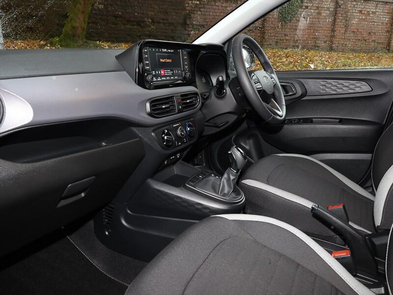 Used Hyundai i10 2025 for sale - 77686310: Photo 2