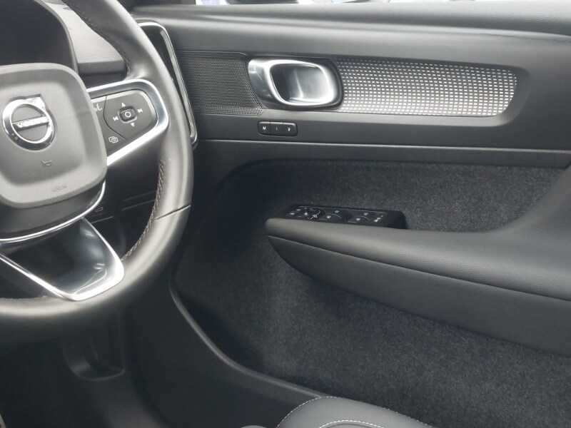 Used Volvo XC40 2022 for sale - 77949881: Photo 10