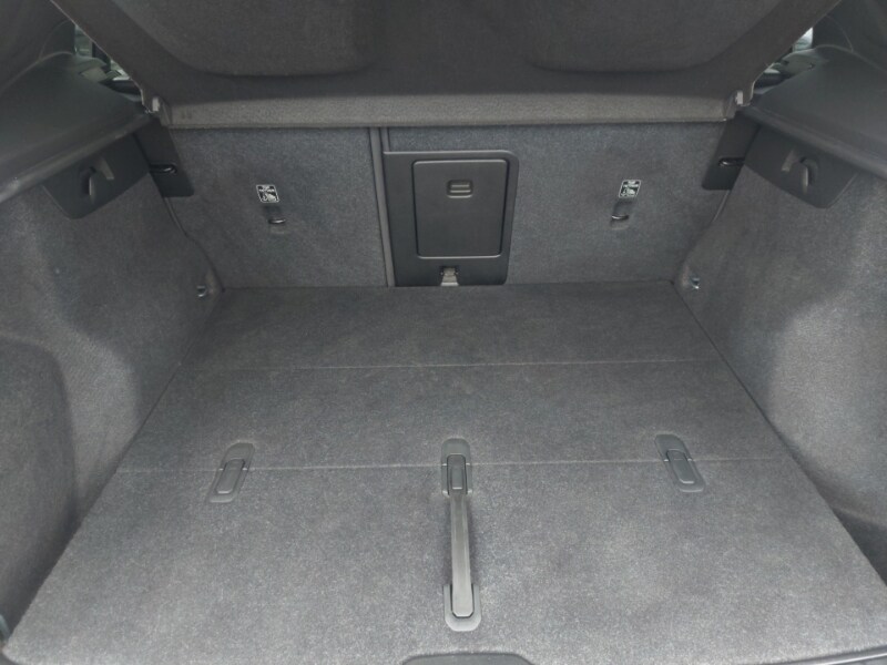 Used Volvo XC40 2022 for sale - 77949881: Photo 8