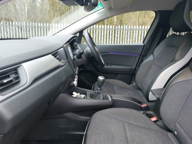 Used Renault Captur 2022 for sale - 77419536: Photo 5