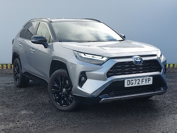 2022 - 2.5 VVT-i Hybrid Dynamic 5dr CVT 2WD