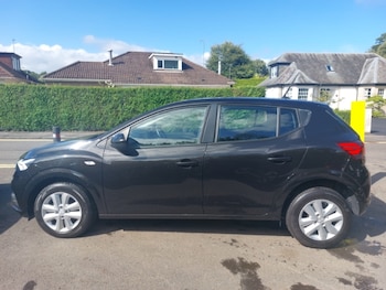 Used Dacia Sandero 2023 for sale - 76102922: Photo 4