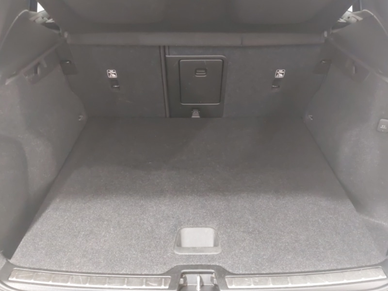 Used Volvo XC40 2022 for sale - 76532734: Photo 8