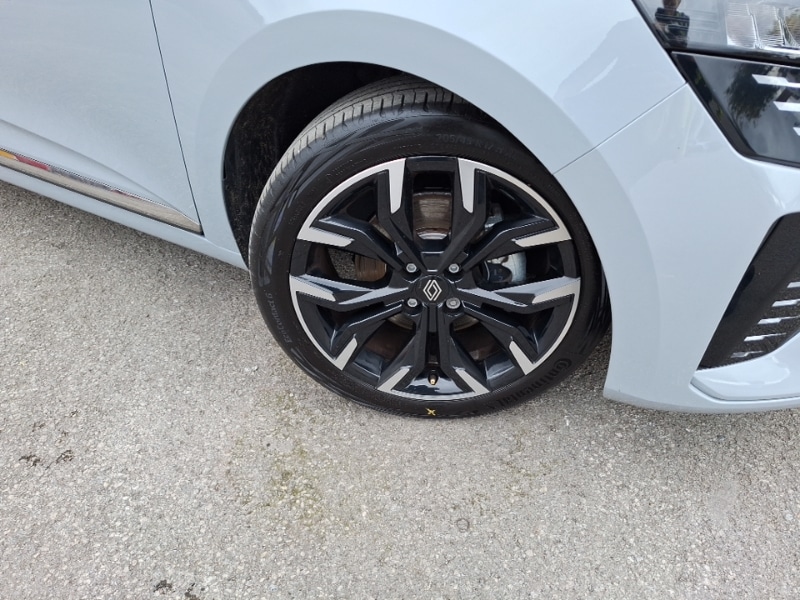 Used Renault Clio 2024 for sale - 77467314: Photo 9