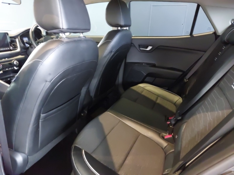 Used Kia Stonic 2022 for sale - 76414090: Photo 6