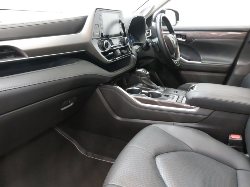 Used Toyota Highlander 2021 for sale - 77955296: Photo 5