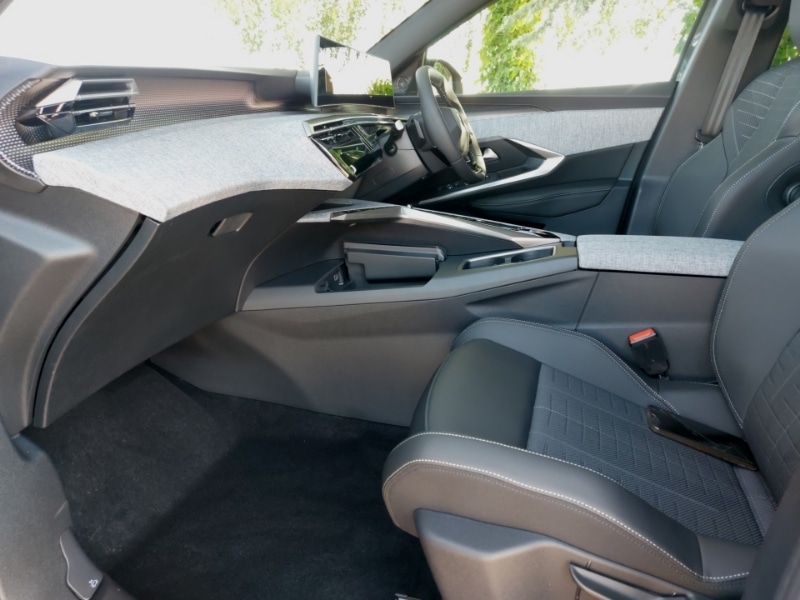 Used Peugeot 5008 2025 for sale - 76483680: Photo 5