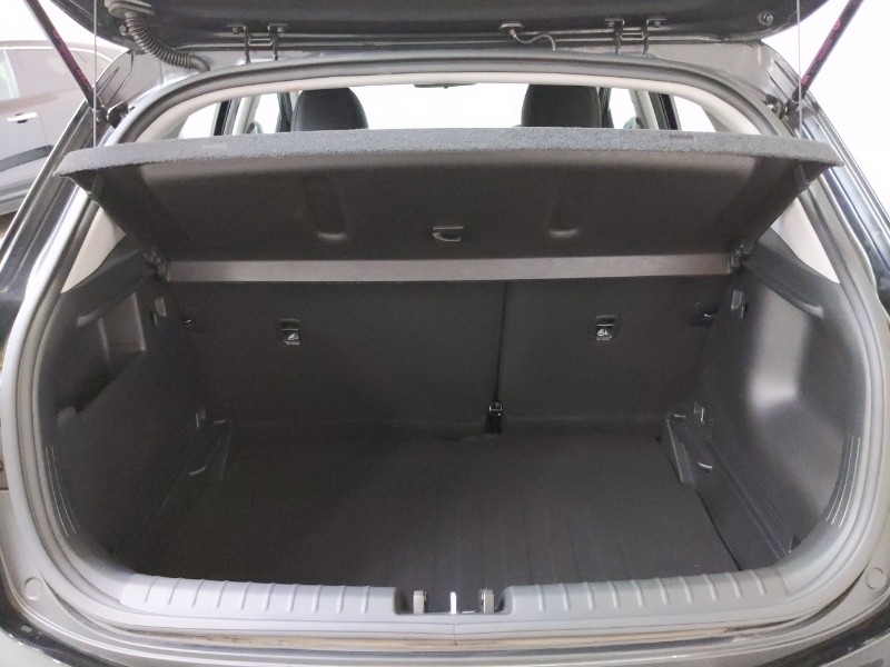 Used Kia Stonic 2022 for sale - 76560686: Photo 8