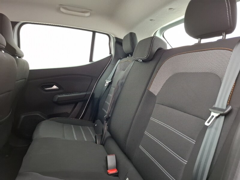 Used Dacia Sandero Stepway 2023 for sale - 77184584: Photo 6
