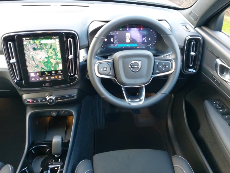 Used Volvo XC40 2025 for sale - 77126928: Photo 7