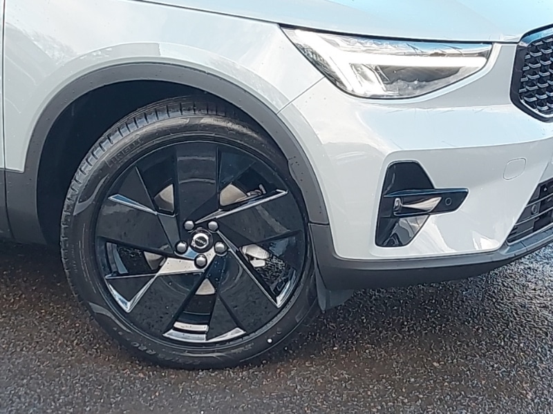 Used Volvo XC40 2025 for sale - 77126928: Photo 9